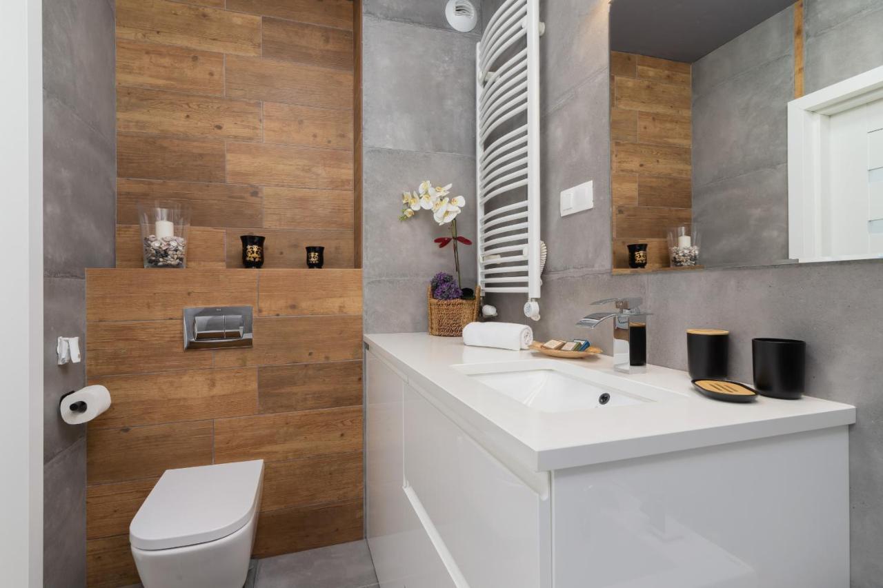 Krowodrza Apartment Premium With Balcony By Renters Prestige Cracovia Exterior foto