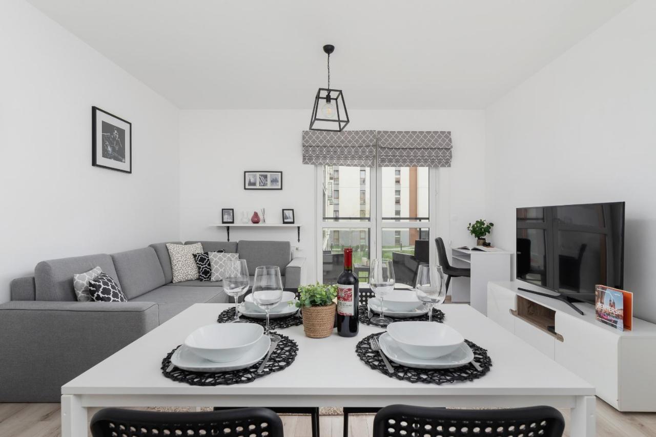 Krowodrza Apartment Premium With Balcony By Renters Prestige Cracovia Exterior foto